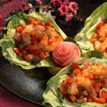Shrimp and Vegetables In Lettuce Cups