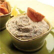 White Bean Pesto Dip with Pita Chips