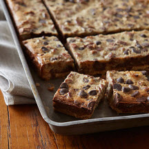 Championship Chocolate Chip Bars