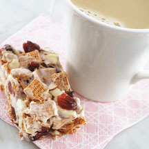 Easy No-Bake Crunchy Cranberry Almond Bars