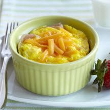 Microwave 1-Minute Ham and Egg Breakfast Bowl