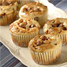 Peanut Butter and Milk Chocolate Cupcakes with Cream Cheese Filling