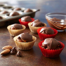 Chocolate-Covered Almond Apricot Tassies