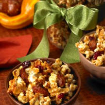 Cranberry-Orange Caramel Corn