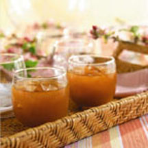 Peach Flavored Green Tea Punch