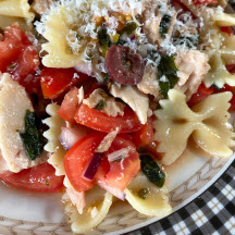 Farfalle with Tuna and Olives