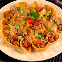 Beef and Salsa Topped Corn Chips