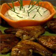 Bat Wings with Swamp Dip