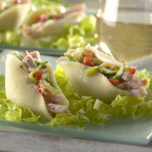 Bacon-Stuffed Shell Salad