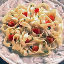 Fettuccine Tomato Basil Salad