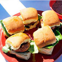 Spicy Cranberry Chicken Sidekick Sliders with Spicy Cranberry Aïoli
