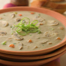 Light ‘N Creamy Fresh Mushroom Soup