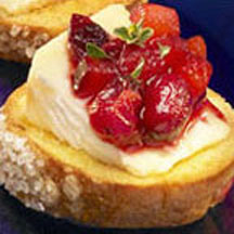 Petit Frère Crostini with Plum-Cranberry Compote