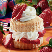 Strawberry Shortcake with Yogurt Cream