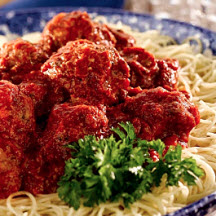 Slow Cooker Meatballs with Spaghetti