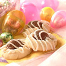 Chocolatey NestEgg Shortbread Cookies