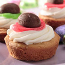 Egg Hunt Cookie Cups