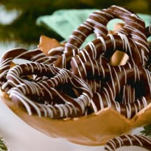 Jingle Bells Chocolate Pretzels