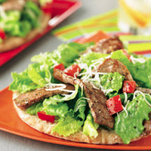 Steaked-Out Pita Pizzas